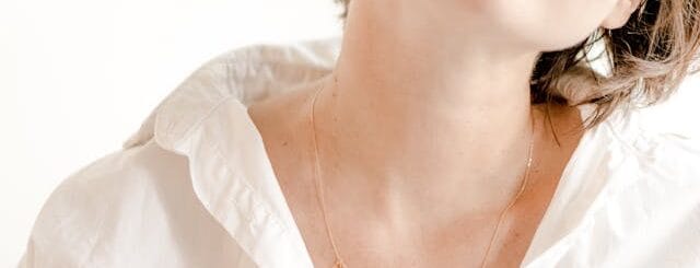 💆‍♀️How to Keep Your Neck and Décolleté Firm While Losing Weight