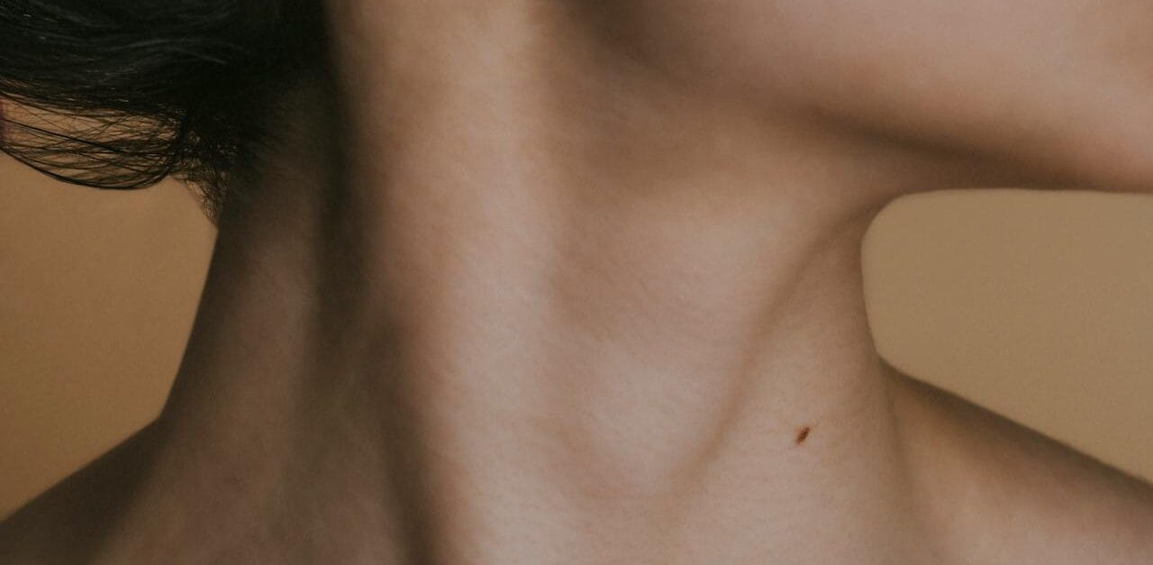 ✨Sagging vs. Drooping: How to Tell What Your Skin Really Needs After 45